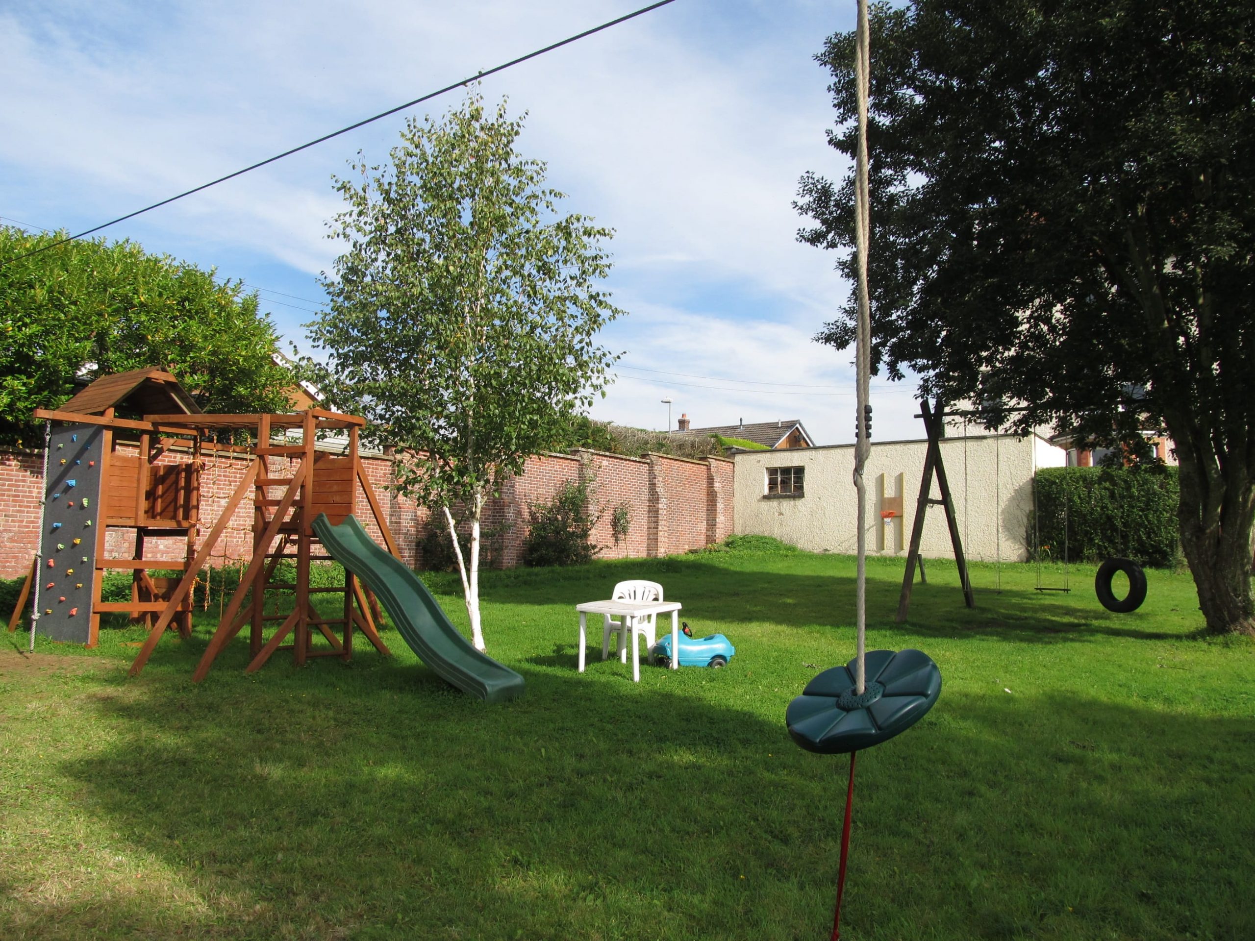 Play area for children and pets