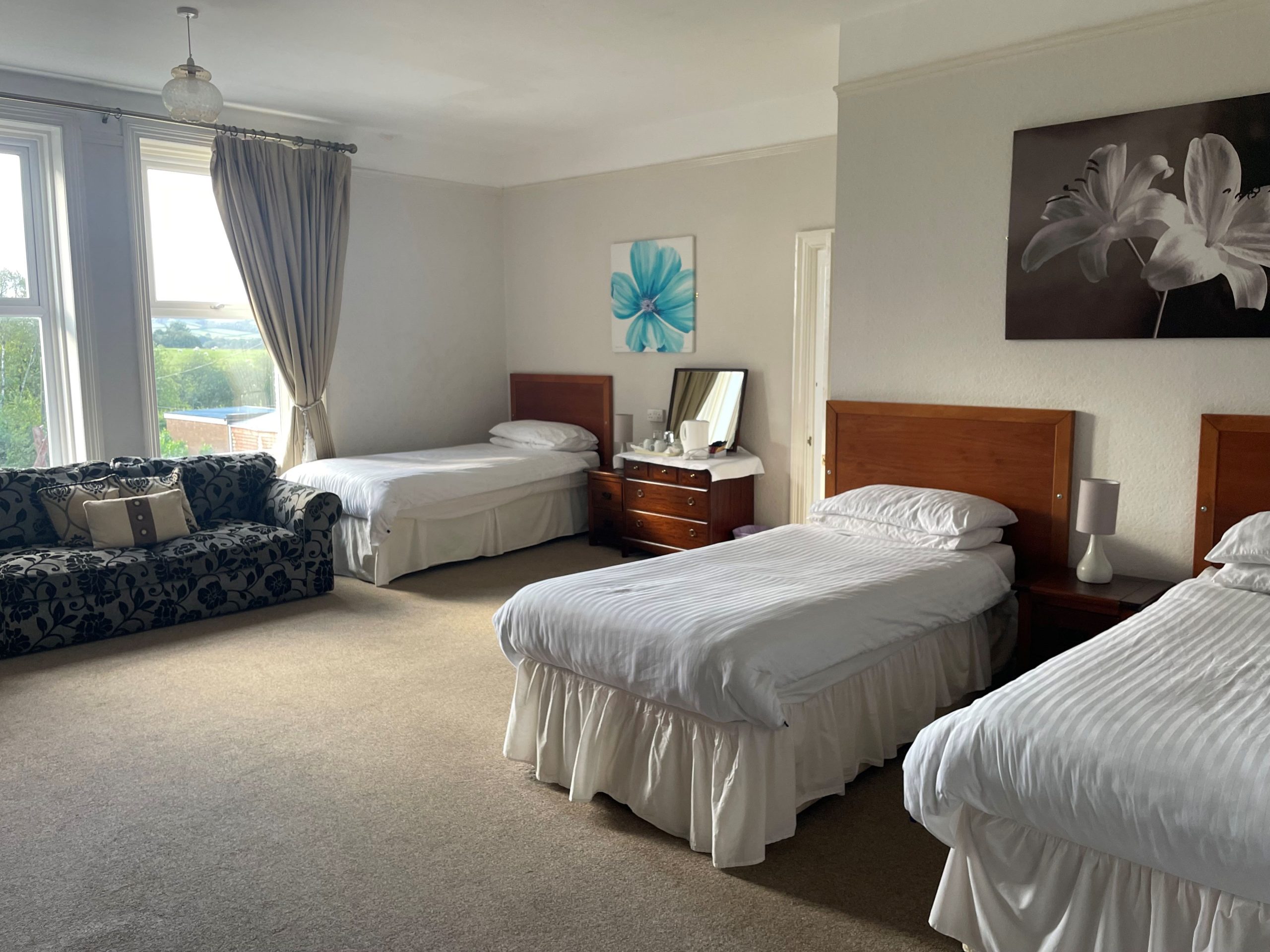 Family Rooms - sleeps up to 5 